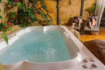 Image de #8Apartment Colibri & Jacuzzi & A/C Fully furnish