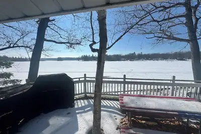 Image de Cozy 3 bedroom cabin on Long Lake