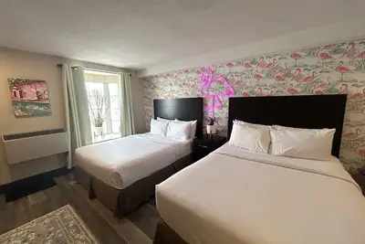 Image de Perfect Falls Getaway: 2 Queen Beds, Central Location, 9 Mins to Falls