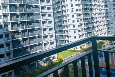 1br Near Moa | Balcony & Wi-Fi