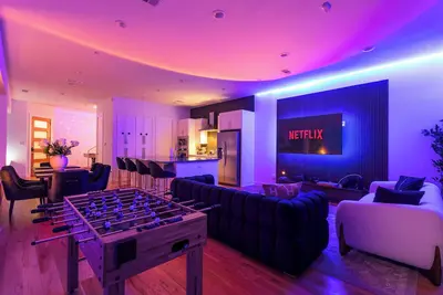 Image de Fifa Base | Game House | 3br | Sleeps 8