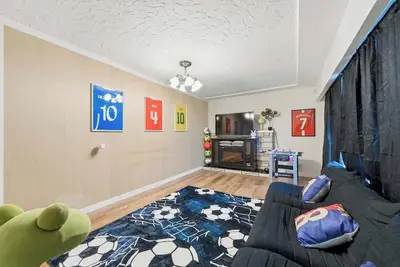 Image de Ultimate Fifa House 6br with Games