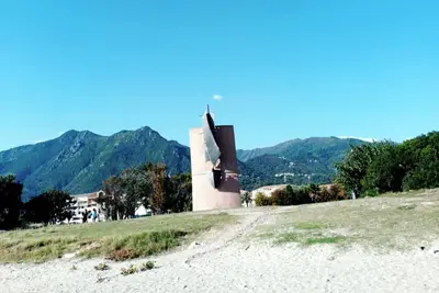 Image de À 5mn à pied de la plage et commerces. Charmant T2 en résidence. 4 pers maximun