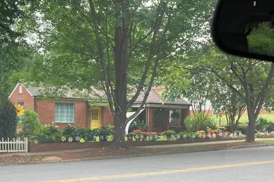 Cozy 1925 Brick Bungalow on the Boulevard