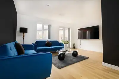 Image de Modern 3-Story Townhouse Free Parking on Drive