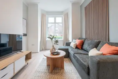 Image de Comfort & Style in Salford - Sleeps 8