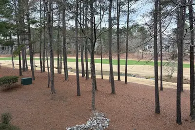 Image de Master's Week Beautiful golf course condo at Reynolds Lake Oconee near Lake Club