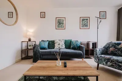 Image de Modern and comfortable 3 bed house