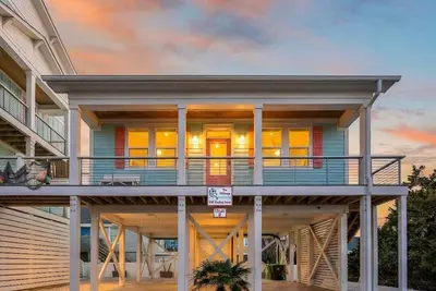 Image de The CODtage is amazing! 60 steps from beach, 2. 5 blks to boardwalk!