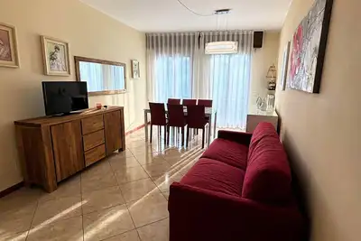 Image de Lakeside house in the center of Garda