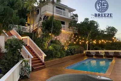 Image de The Breeze Villa, newest ocean front boutique oasis