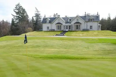 Image de Spey Valley House - Huit Chambres Villa, Couchages 16