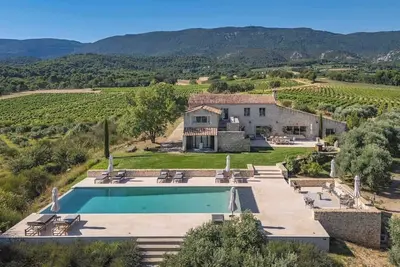 Image de « Domaine de la Colline » à Lourmarin