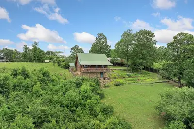 Image de Rustic Cedar Roost - Spectacular Views -Family & Pet Friendly -Peaceful Escape
