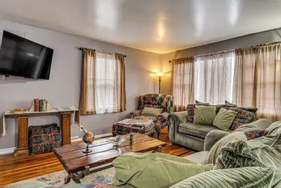 Image de Updated Ne Indianapolis Home: Easy I-70 Access!