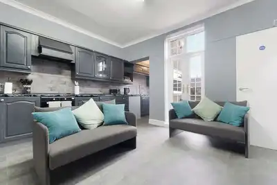 Image de 4br in Mitchell Street Sleeps 6 with Free Parking