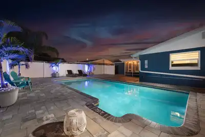 Image de Luxe Family‑Friendly Retreat w/Heated Pool Oasis