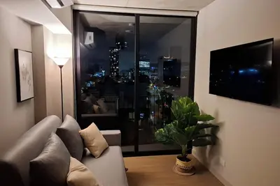 Image de Modern 11th Floor Apartment Near La Sabana with Ultra Fast Wi-Fi and City Views.