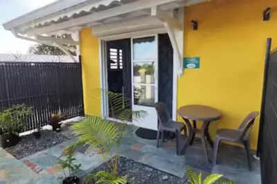 Image de Apartment No 2_Pomme cannelle with swimming pool in Marie-Galante, Guadeloupe.