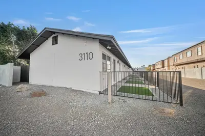 Image de Modern Arcadia Lite Suite Near Airport & Dining