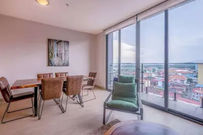 Image de Spacious Penthouse with Ancon Hill View
