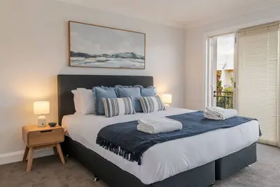 Image de Northbridge Townhouse - Contemporary Cbd Retreat