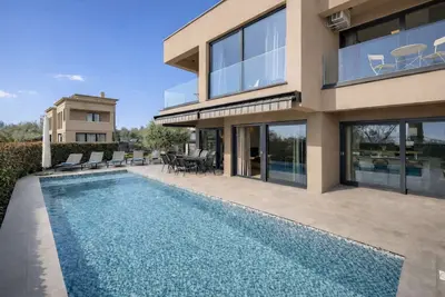 Image de Villa Rose (100541-K1) - Porec