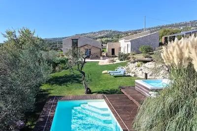 Image de Casale del Mandorlo - Sicilian country villa