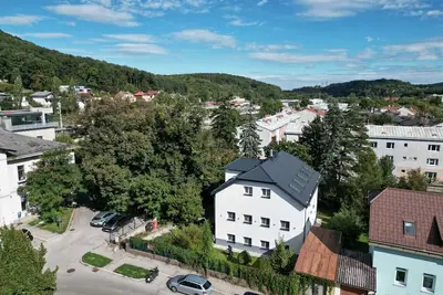 Image de 80m² Apt • Garten • Wien-Nähe • Firmen & Familien
