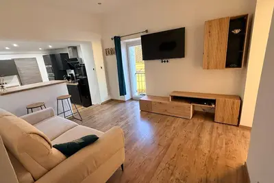Image de Appartement moderne  6 Pers. au Cœur d’un Village Corse – Plage à 10 min