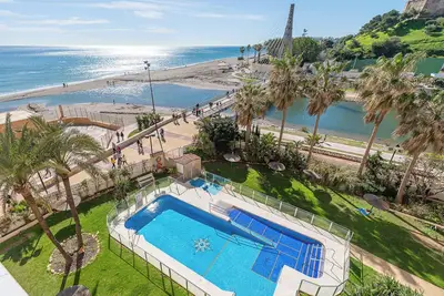 Image de Beachfront 2br w Seaviews By Better Bookings