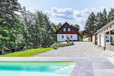 Image de Belle maison de vacances privée pour 12 personnes avec Wifi, piscine, Tv, terrasse et animaux admis