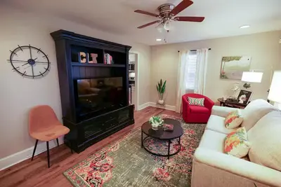Image de Quiet House 3Bd/2Ba with a King Bed
