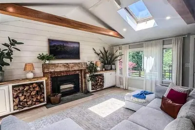 Image de Hideaway in Vineyard Haven - Walk to Town & Beach