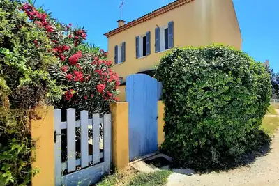 Studio Rez De Jardin - Bord De Mer - Hyeres