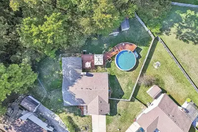 Image de Casa Solana • Pool, Gazebo, Deck • Ideal Location