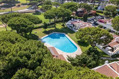 Image de Villa Ipanema Poolside Living by LovelyStay