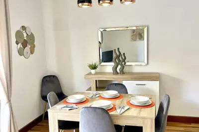 Image de Bel appartement climatisé à La Pineda proche plage avec Wifi