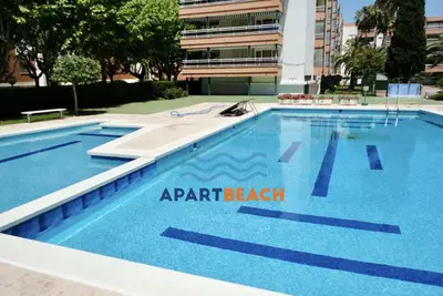 Image de Appartement cosy 3 chambres avec piscine, à 200m de la plage à Salou