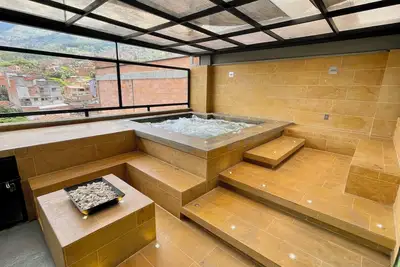 Image de Helena Luxury 2br ✨ Private Balcony + Breakfast in Medellín