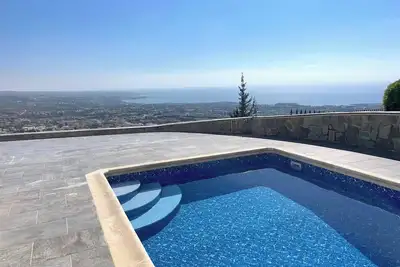 Image de Stunning Sea View & Pool Villa \"The View\"