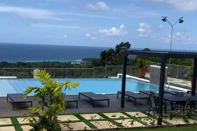 Image de Spacious, peaceful and comfortable property at Pyramid Point, Ocho Rios.