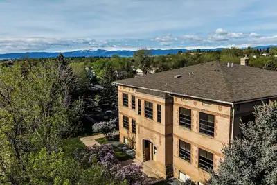 Image de A Reimagined 1908 Historic Building with access to 24hr On-Site Fitness Facility