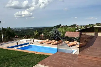 Image de Relaxation with pool and wellness in nature below Mount Ivančica