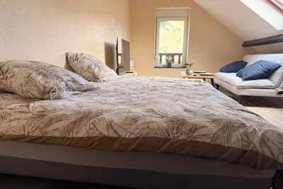 Image de Grand studio avec jacuzzi/spa/balneo