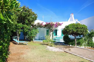 Image de Maison méditerranéenne lumineuse**, 250 m de la mer, 2–6 personnes**