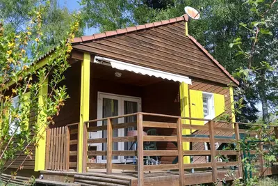 Image de Chalet au calme climatisé et clôturé