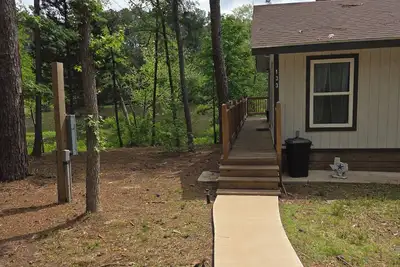 Image de Lakeside-Area Cabin Escape with Full Amenities