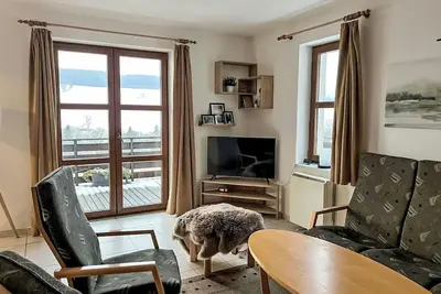 Image de Green Valley Park Stárkov 21 by Interhome