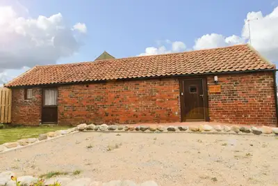 Image de Honeybee Cottage, pet friendly, with a garden in Withernsea